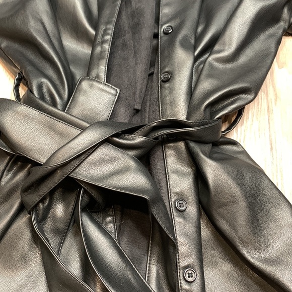 Jacket - Picture 3 of 3